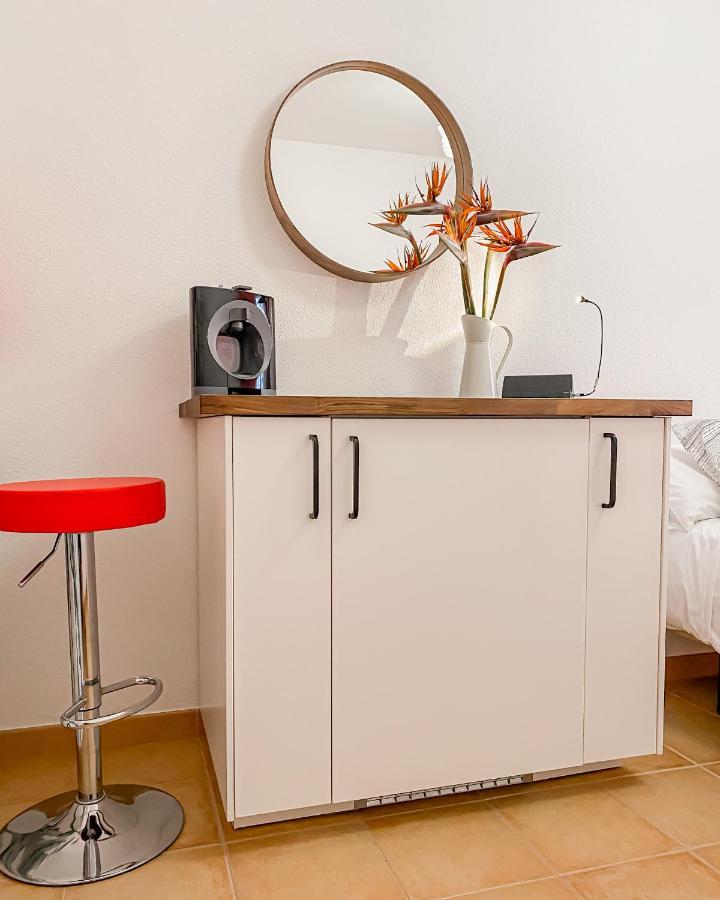 Habitacion Privada + Bano Privado En La Vivienda Apartment คอร์ราเลโฮ ภายนอก รูปภาพ