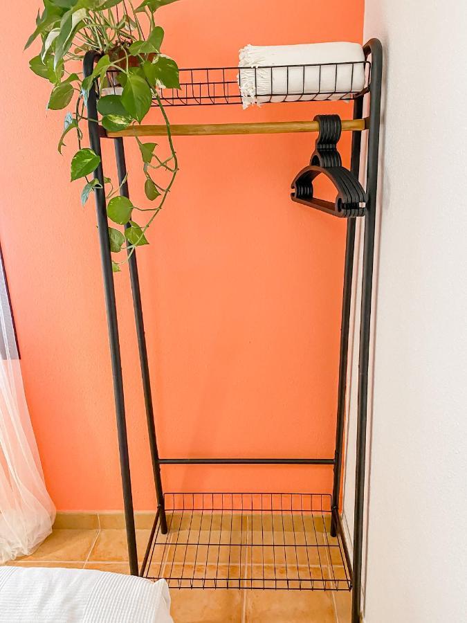 Habitacion Privada + Bano Privado En La Vivienda Apartment คอร์ราเลโฮ ภายนอก รูปภาพ