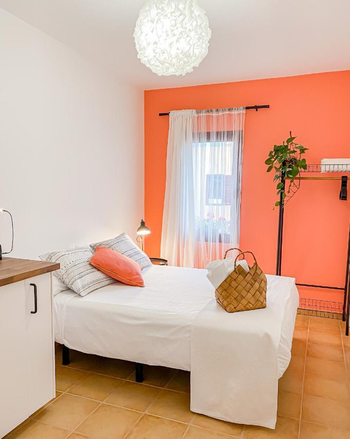 Habitacion Privada + Bano Privado En La Vivienda Apartment คอร์ราเลโฮ ภายนอก รูปภาพ
